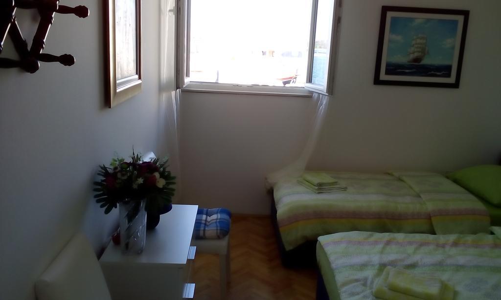 Apartment Masa Pirovac Ngoại thất bức ảnh